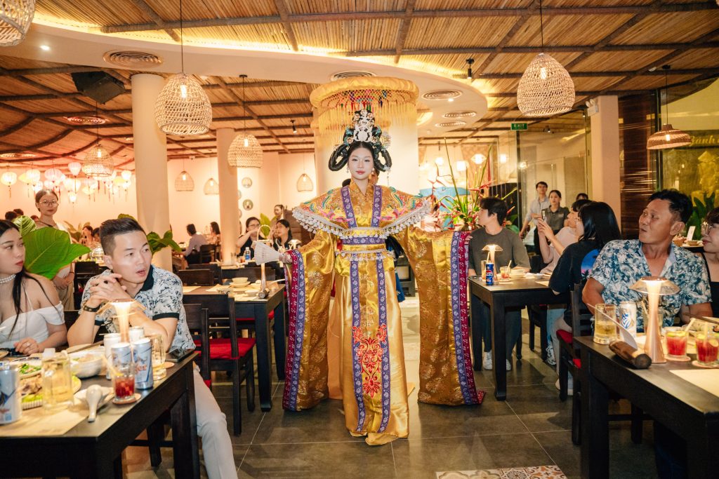 Ngon Phố Đà Hinh 10